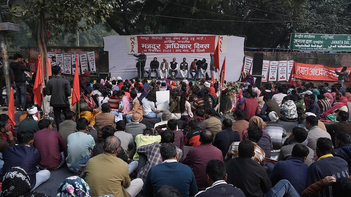  The protest mirrored similar demonstrations in Kolkata, Bengaluru, Chennai, Patna and other cities across the country. - Tribhuvan Tiwari