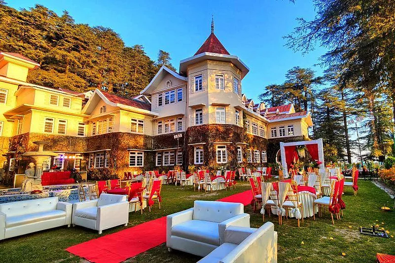 Outdoor event setup at Woodville Palace