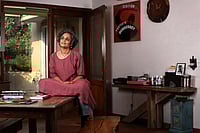 Narendra Bisht : Arundhati Roy