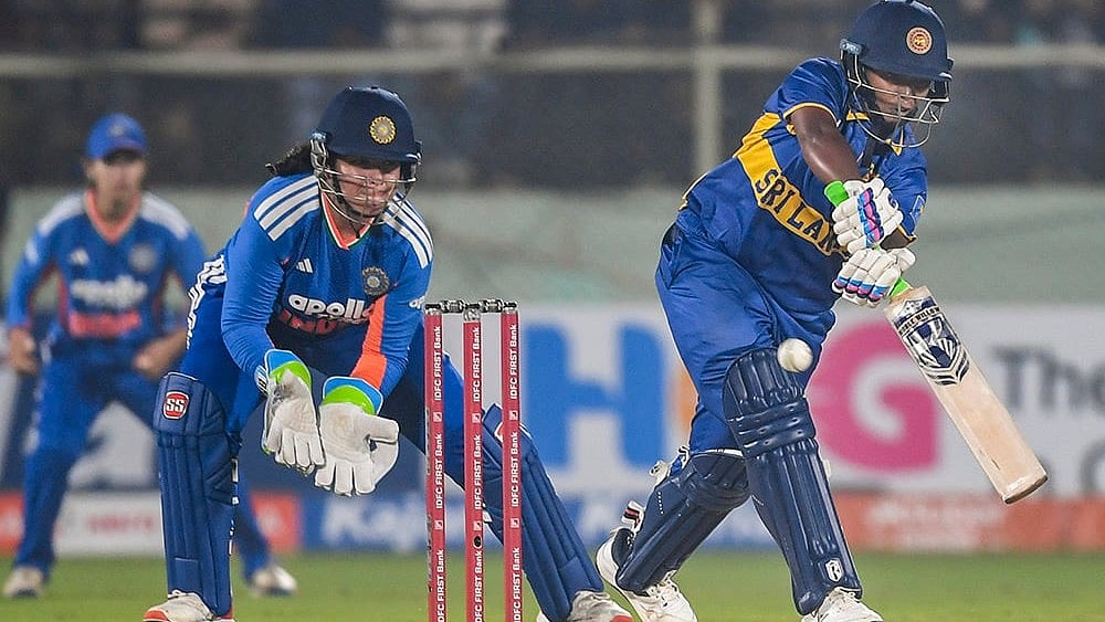 India win the toss against Sri Lanka in the 2nd T20I at Visakhapatnam and elects to field first. - | Photo: PTI