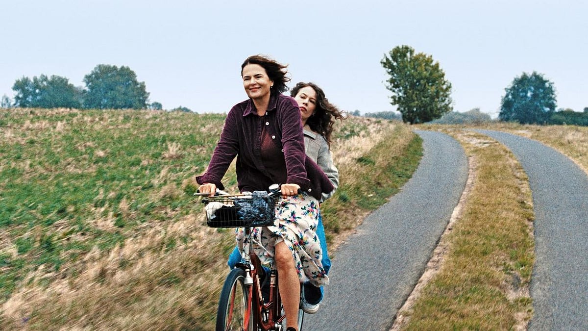 Mirrors No. 3 Still - IMDB