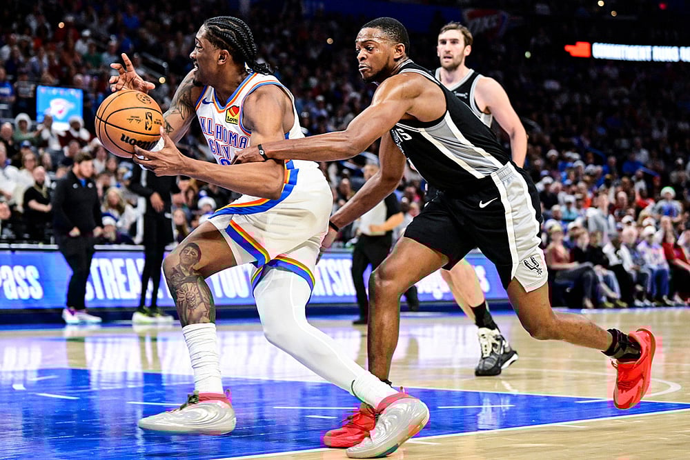 Spurs vs Thunder NBA Basketball-DeAaron Fox