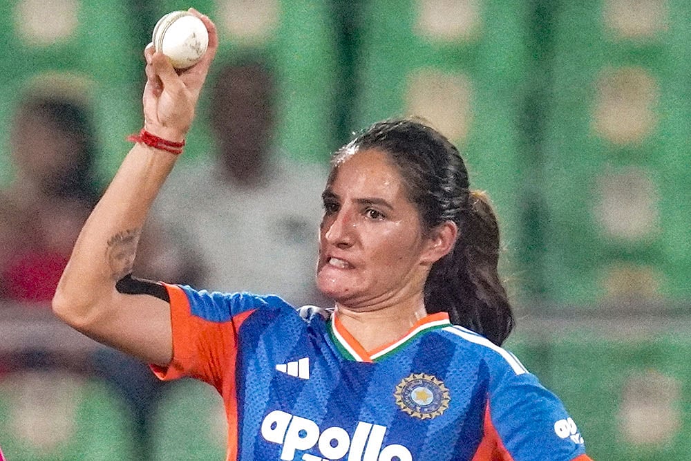 Sri Lanka Women vs India Women 3rd T20I match Renuka Singh