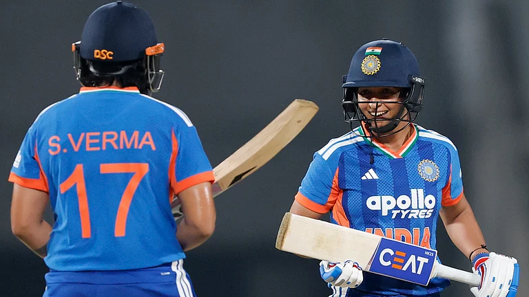 India's Shafali Verma and Harmanpreet Kaur during their women's T20I match against Sri Lanka on December 27. 2025. - | Photo: X/BCCIWomen
