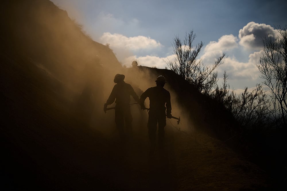 Yearender Photo Gallery - Climate 2025-California landslide 