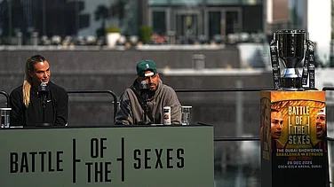 | Photo: AP/Fatima Shbair