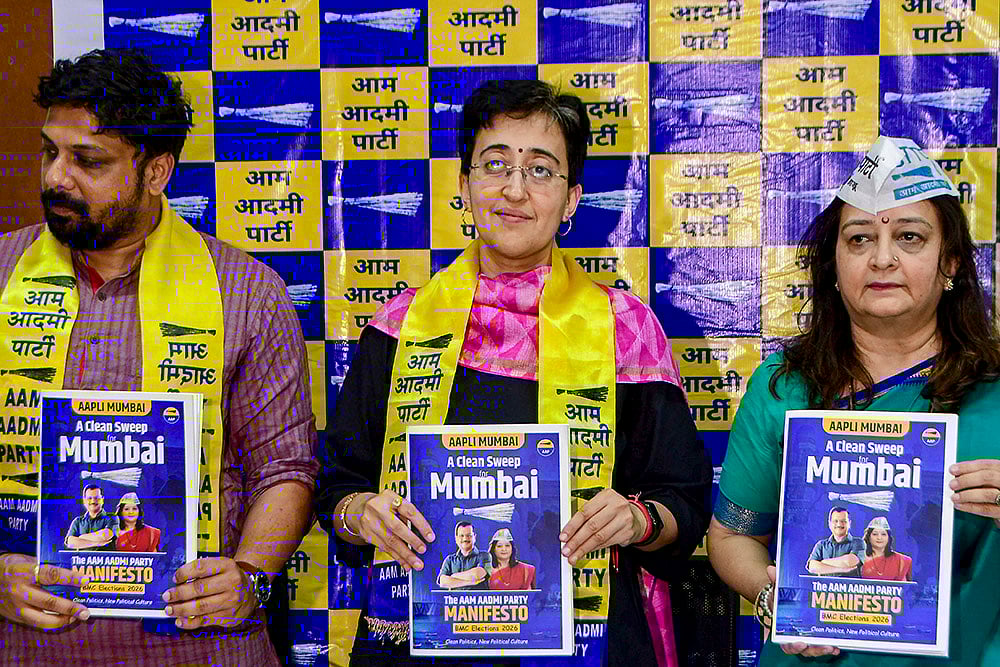 AAP unveils MCGM poll manifesto