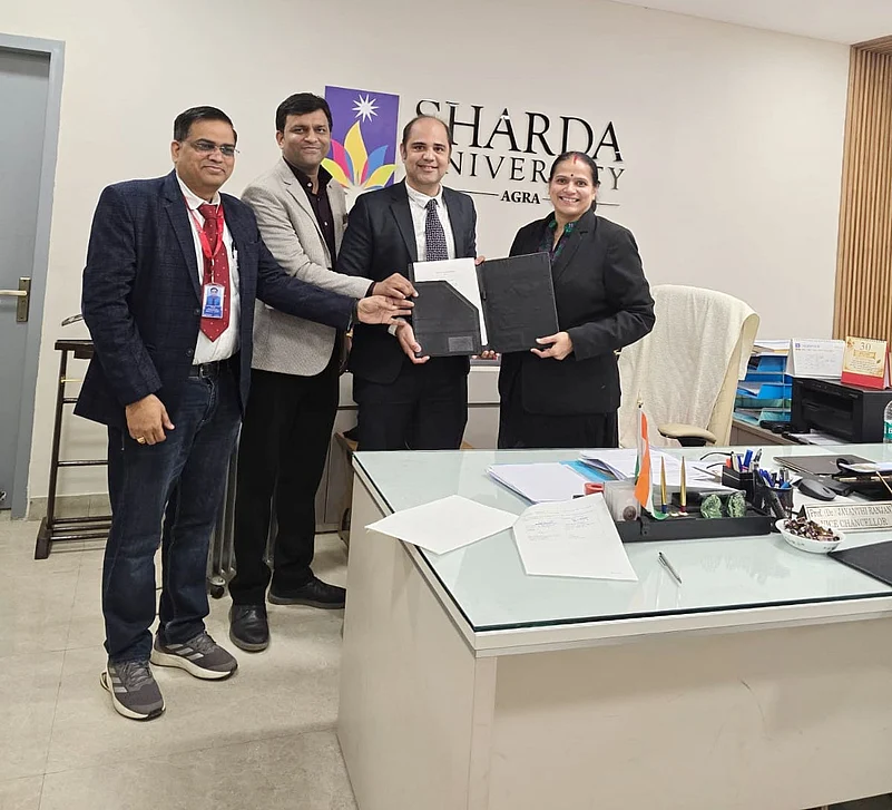 Akums Drugs & Pharma Partners With Sharda University