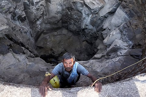 In Borchibari village, Peith Taluka, Nashik district, only one out of the three wells is shallow enough for women to climb down. That day, Kashinath Gavit, 55, descended into the well instead of his wife, who had gone to another village to wash clothes at the pond.