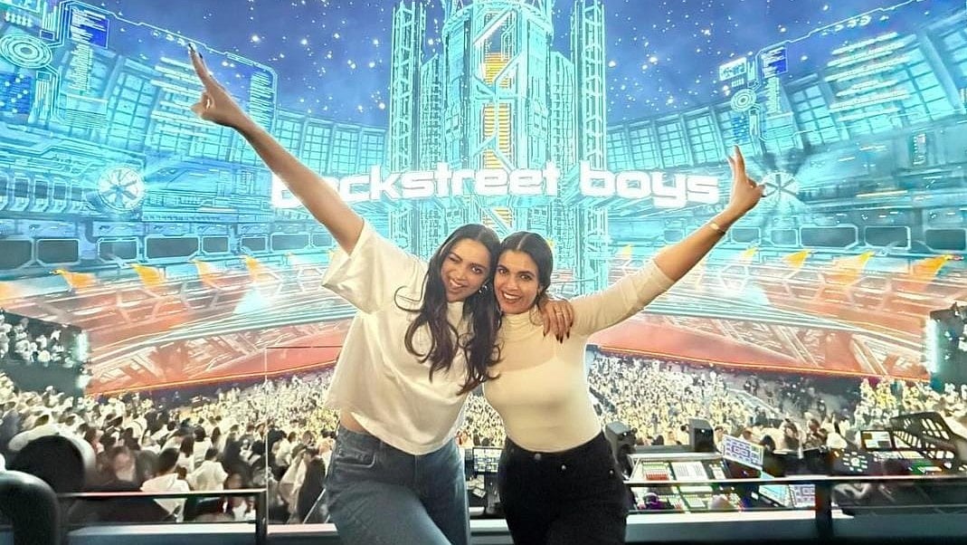Deepika Padukone enjoys Backstreet Boys concert with her friend - Instagram/Sneha Ramachander