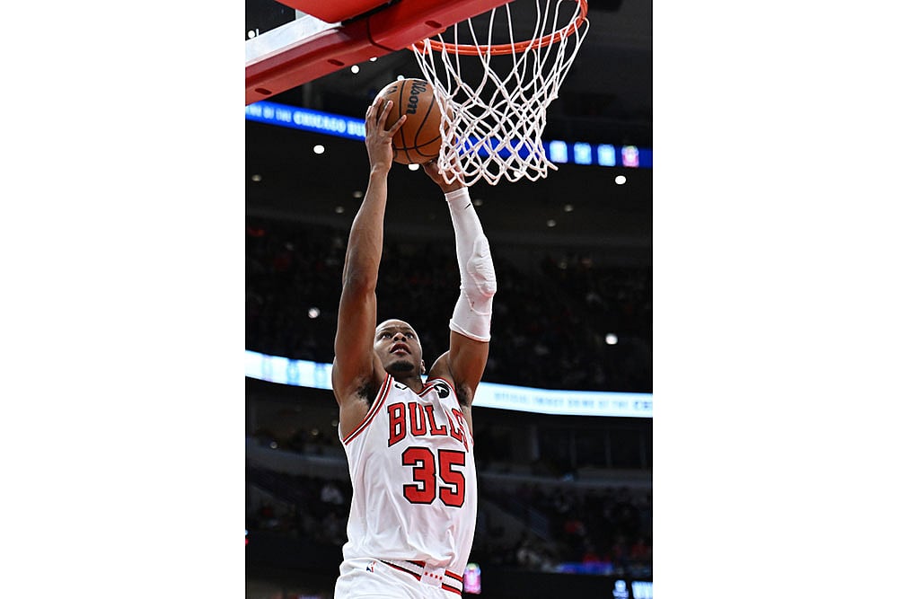 NBA Basketball Game: Chicago Bulls vs New Orleans Pelicans