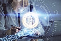 How Does Fragmented Liquidity Influence Crypto Price Discovery?