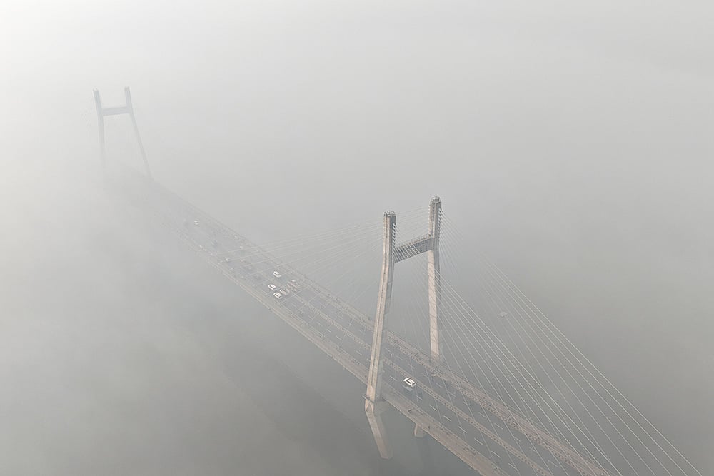 Weather: Fog in Prayagraj