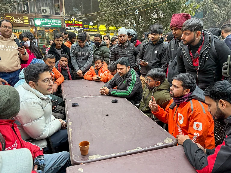 Raghav Chadha meets protesting gig workers in Delhi - PTI