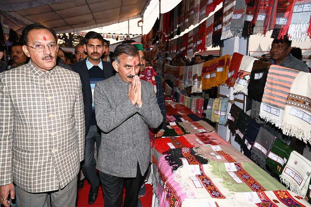 Himachali Shawls Secure A Place In Guinness Book Of World Records