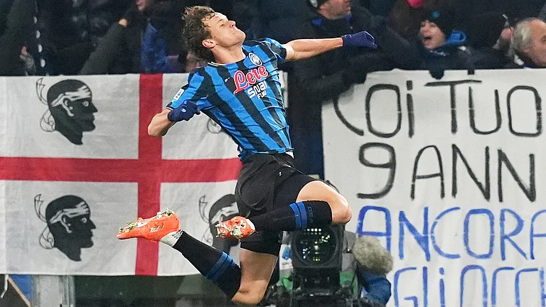 Atalanta's Giorgio Scalvini celebrates scoring during the Serie A soccer match between Atalanta and Roma in Bergamo, Italy, Saturday Jan. 3, 2026. - | Photo: Spada/LaPresse via AP