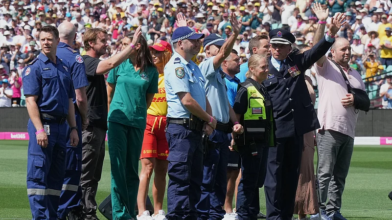 Australia vs England 5th Ashes Test 2025 Bondi attack victims tribute Sydney Cricket Ground