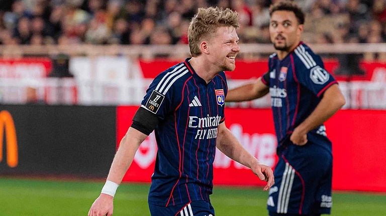 Lyon's Pavel Sulc celebrates his goal during the Ligue 1 match against Monaco on January 3, 2026. - | Photo: X/OL_English
