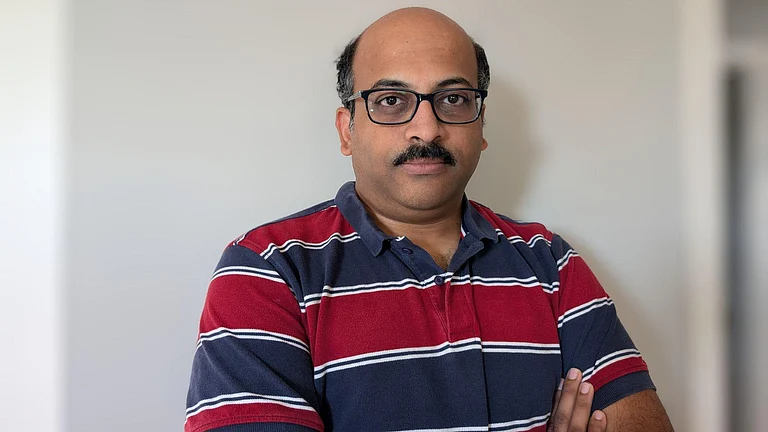 Chandra Mouli Yalamanchili - null