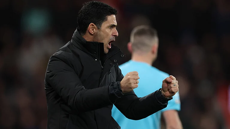 Arsenal boss Mikel Arteta - null