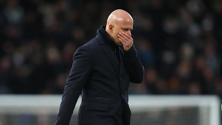 Liverpool boss Arne Slot - null