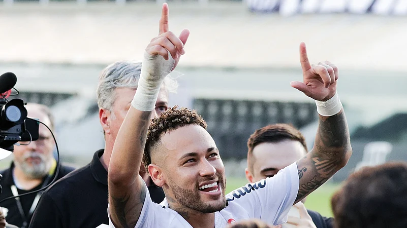Neymar has extended his stay with Santos