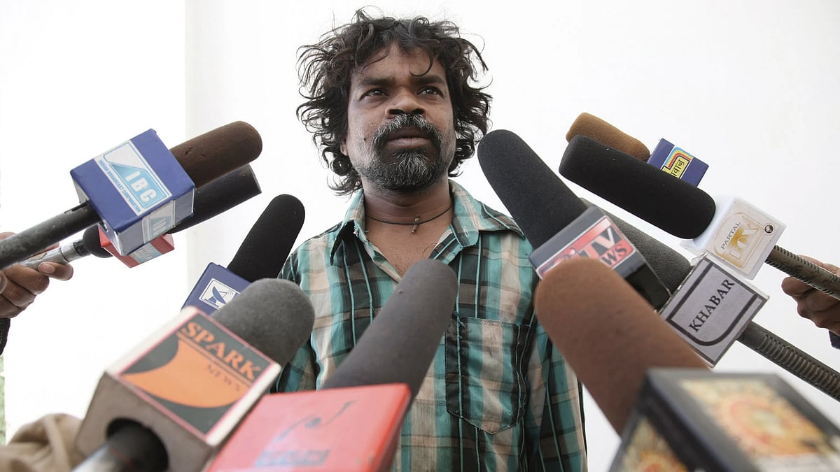 A still from ‘Peepli [Live]’ (2010)