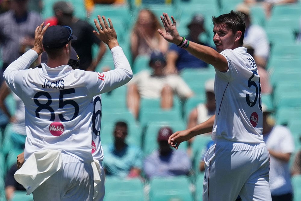 Ashes 2025-26: AUS vs ENG