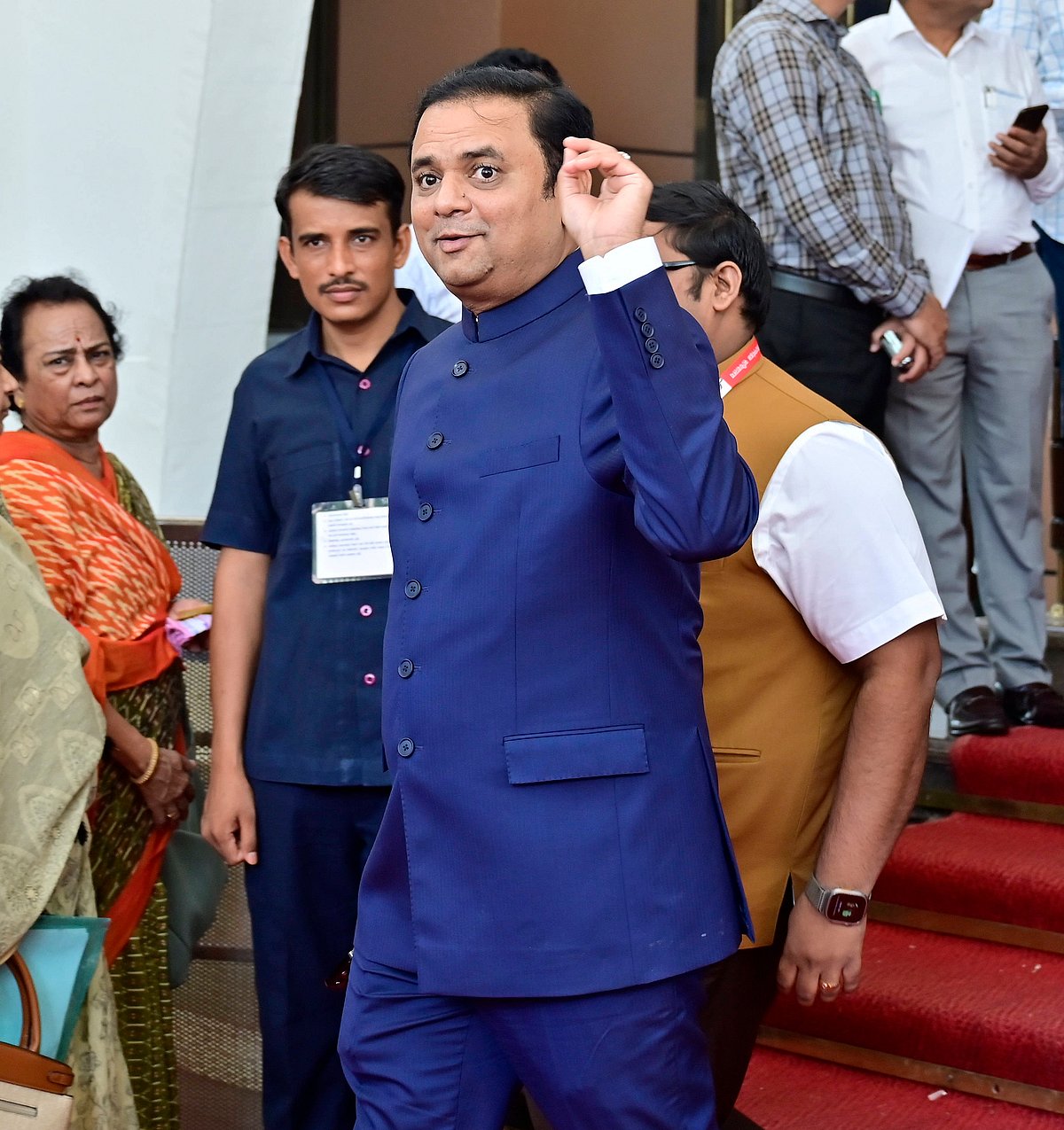 The candidates alleged that Narwekar pressured the Returning Officer and police officials to reject their nomination papers for wards 224 to 227. Several of Narwekar’s close relatives are contesting from these wards on BJP tickets. - Hindustan Times