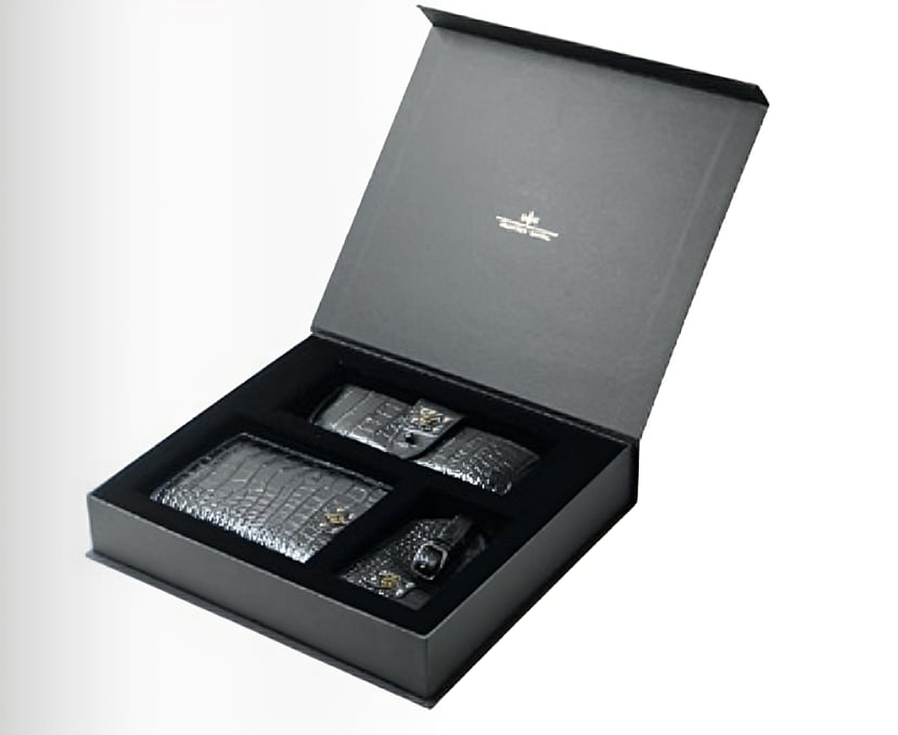 Shantanu & Nikhil Travel Gift Set