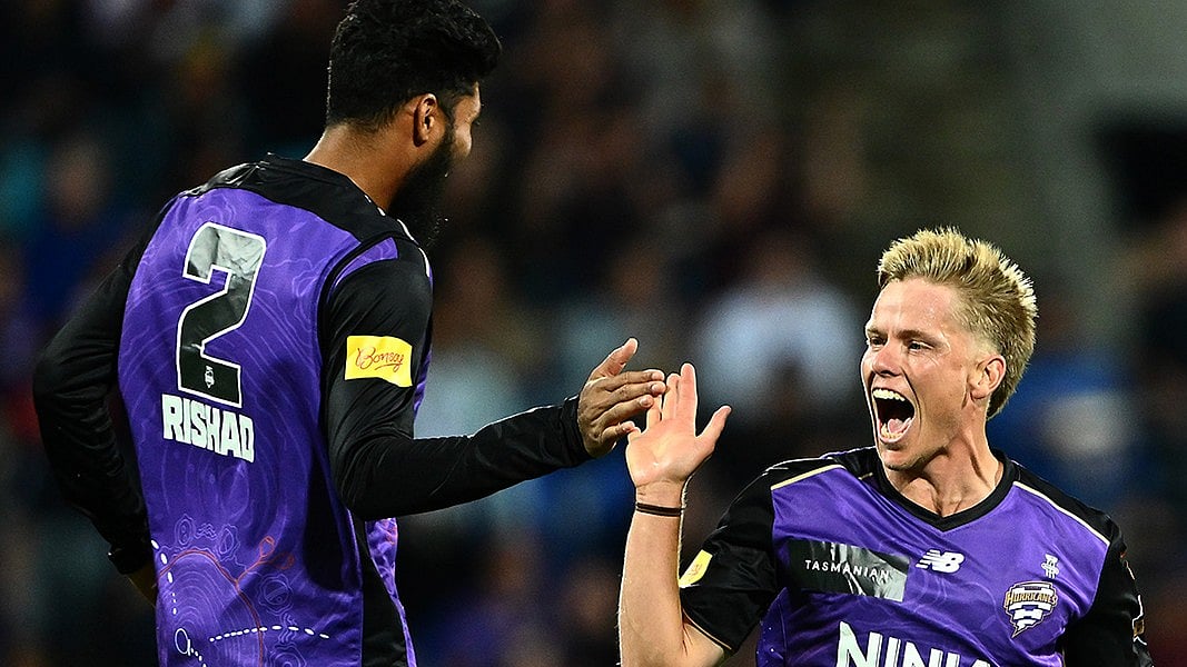 X/ BBL : Hobart Hurricanes Vs Adelaide Strikers, Big Bash League 2025-26: Skipper Nathan Ellis Shines As HBH Claim 37-Run Win