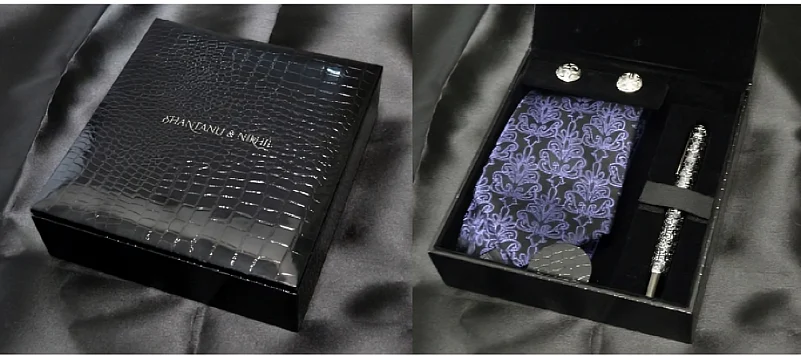 Shantanu Nikhil Pen tie and cuff links