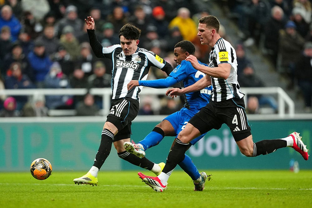 FA Cup Soccer: Bournemouth vs Newcastle United