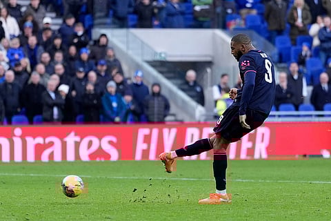 Everton's Beto sees his shot saved in the penalty shoot-out during the Emirates FA Cup third round match between Everton and Sunderland in Liverpool, England.