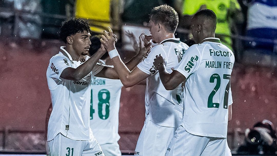 Palmeiras in action in the Campeonato Paulista match against Portuguesa on January 11, 2026. - | Photo: X/Paulistao