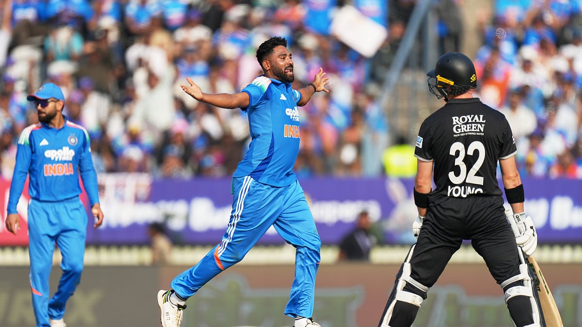 India's Mohammed Siraj celebrates the wicket of New Zealand's Will Young, right, during the first One Day International cricket match between India and New Zealand in Vadodara, India, Sunday, Jan. 11, 2026.  - (AP Photo/Ajit Solanki)