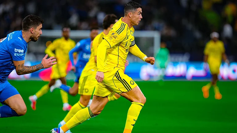 Al-Nassr's Cristiano Ronaldo in action during the Saudi Pro League match against Al-Hilal on January 13, 2026. - | Photo: X/AlNassrFC_EN