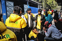 Zomato Said ‘Failed Protest’ But Gig Workers’ Protest Succeeds IMAGO / Pacific Press Agency : Gig workers |