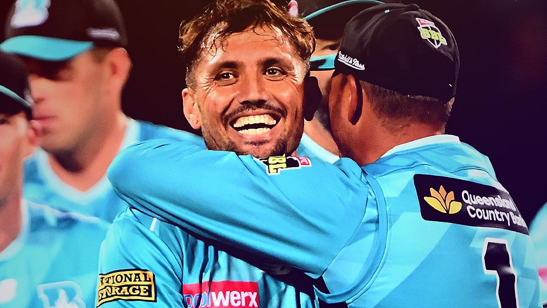 X/ BBL : Hobart Hurricanes Vs Brisbane Heat, Big Bash League 2025-26: Zaman Khan Defends Six Runs In Final Over To Help BRH Win