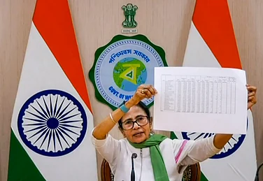 From Protest To Persona: How Mamata’s Stand Against SIR Is Now An Electoral Identity