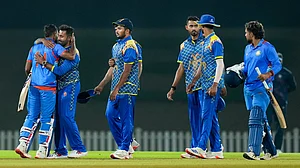 PTI/Shailendra Bhojak : Vidarbha stun Karnataka in the semi-final of the Vijay Hazare Trophy 2025-26 in Bengaluru on Thursday, January 15, 2026.