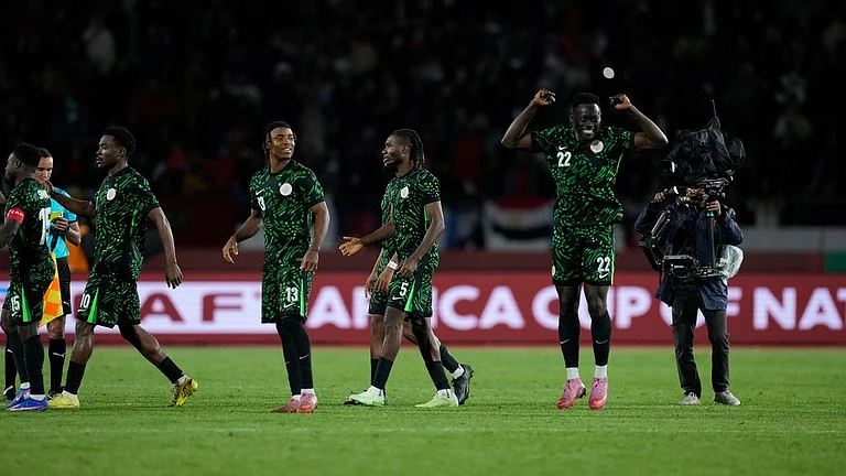 Nigeria national team react after winning on penalties during the Africa Cup of Nations third place game between Egypt and Nigeria in Casablanca, Morocco. - Photo: AP