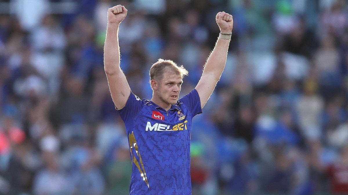 MICT kept their playoff hopes alive with a win over SEC. - SA20