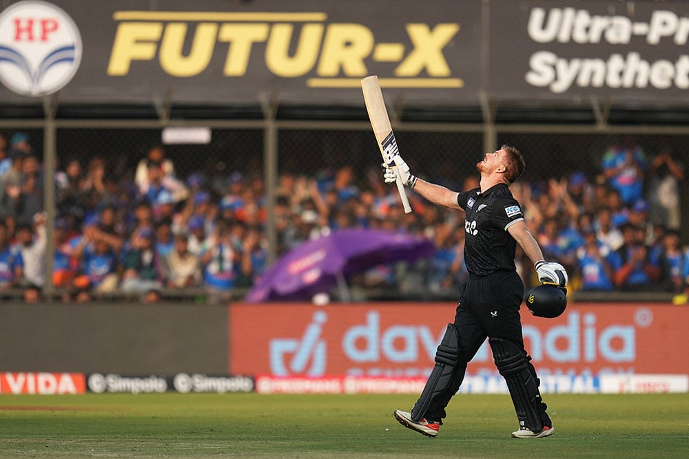 New Zealands Glenn Phillips celebrates his century 