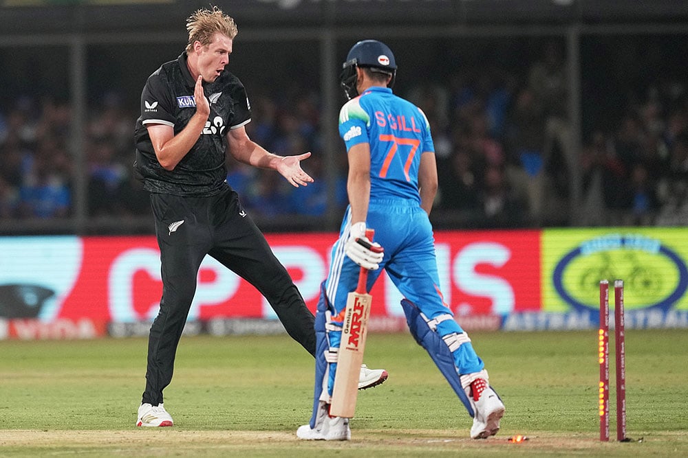 New Zealands Kyle Jamieson celebrates the wicket of Indias captain Shubman Gill