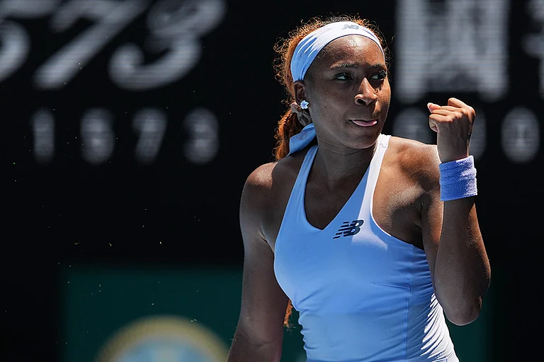 Coco Gauff of the U.S. reacts after defeating Kamilla Rakhimova of Uzbekistan in their first round match at the Australian Open tennis championship in Melbourne, Australia. - | Photo: AP/Aaron Favila