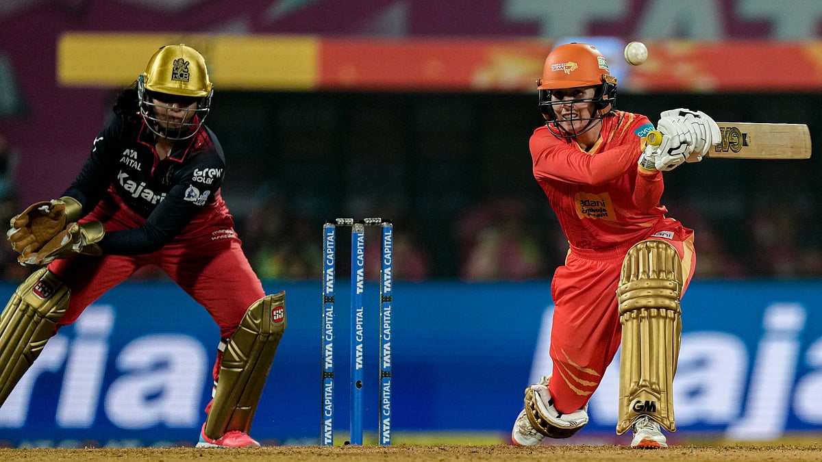 Gujarat Giants' Georgia Wareham plays a shot during the Women's Premier League (WPL) T20 cricket match between Royal Challengers Bengaluru and Gujarat Giants, at the DY Patil Stadium, in Navi Mumbai, Friday, Jan. 16, 2026. - | Photo: PTI/Kunal Patil