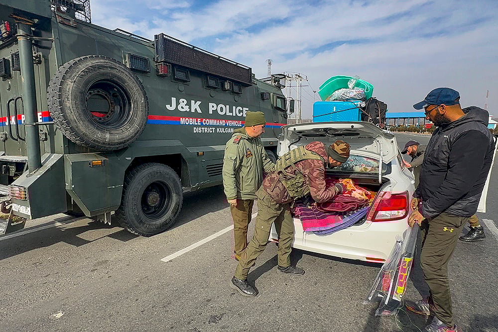 Security heightened in J-K ahead of Republic Day