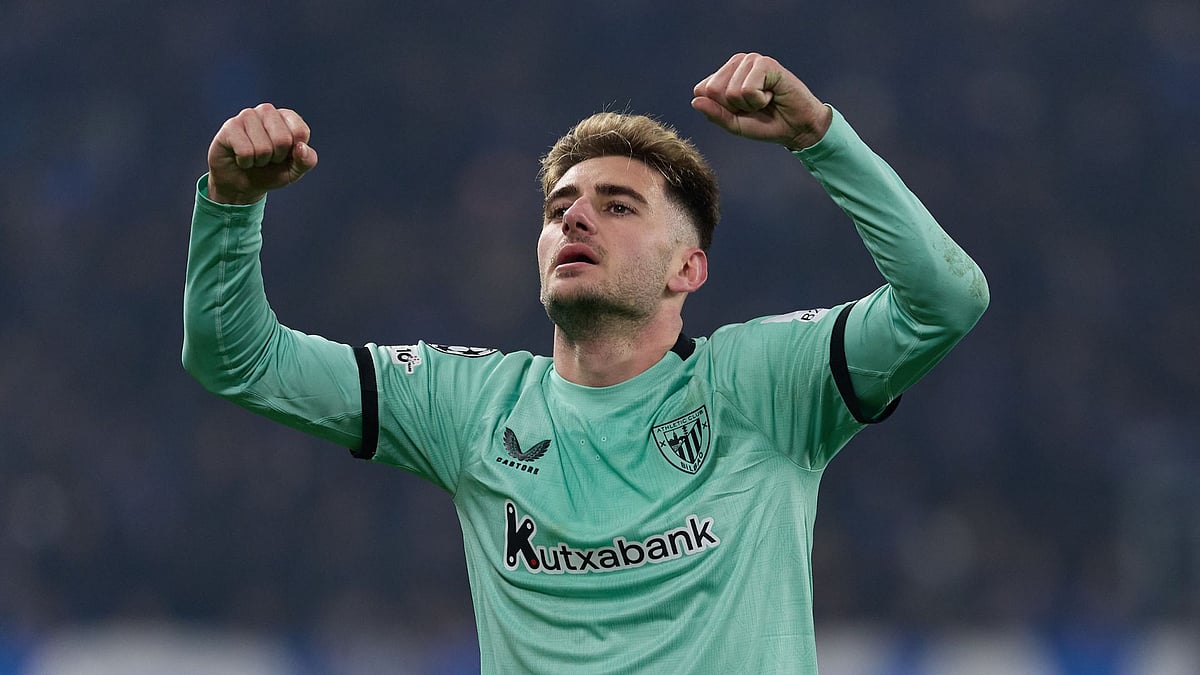 Opta : Robert Navarro celebrates