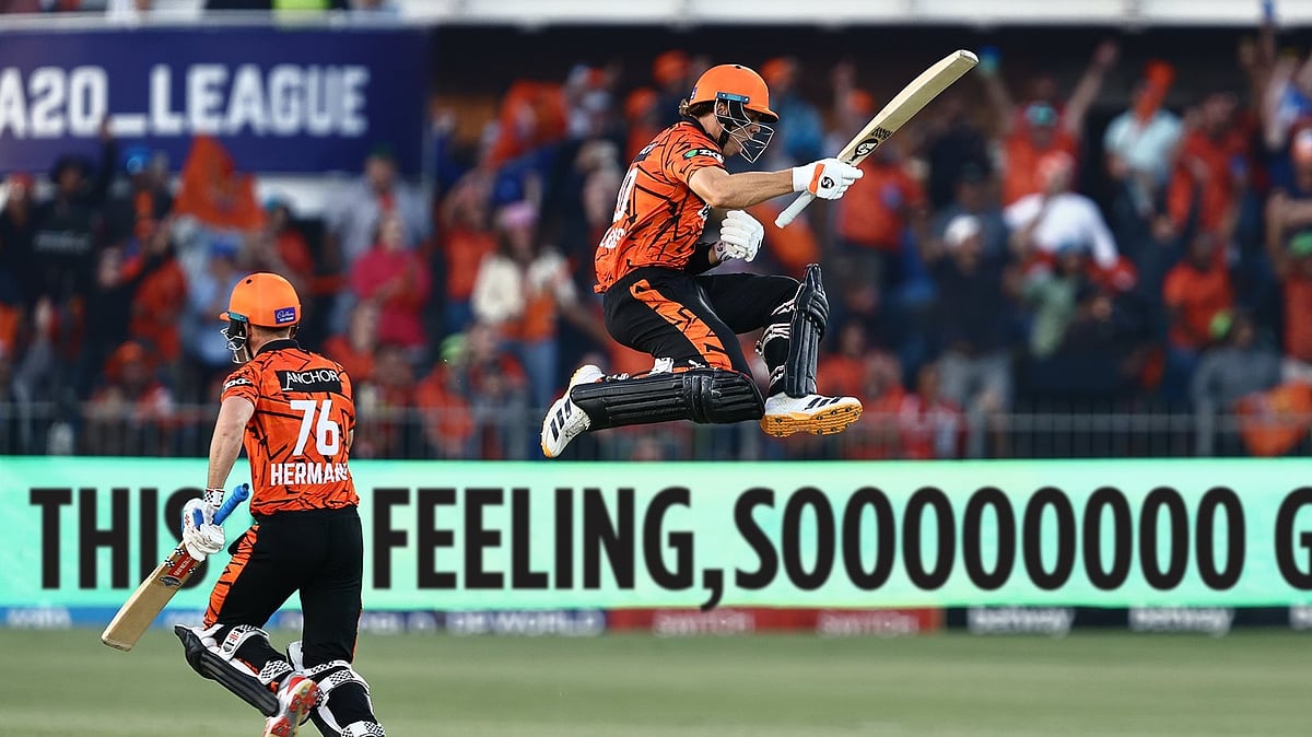 Sunrisers Eastern Cape Players Celebrating - @SunrisersEC/X